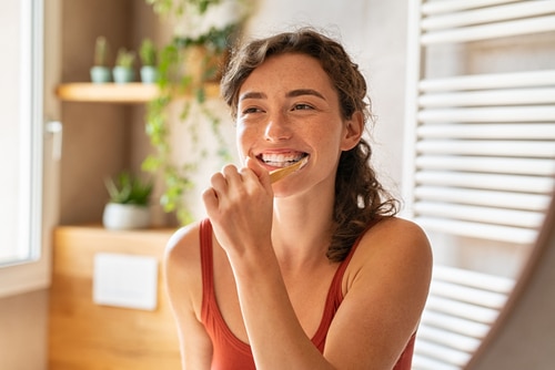 Buenos hábitos para una mejor higiene bucal | Happy Smiles Dentistry