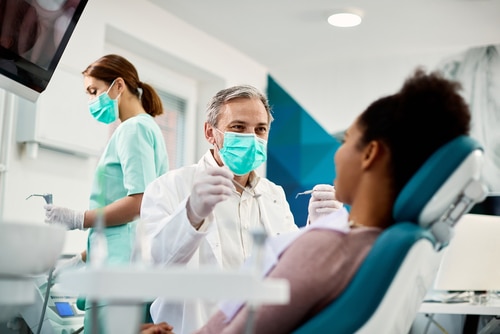 Cómo encontrar un dentista los fines de semana | Happy Smiles Dentistry