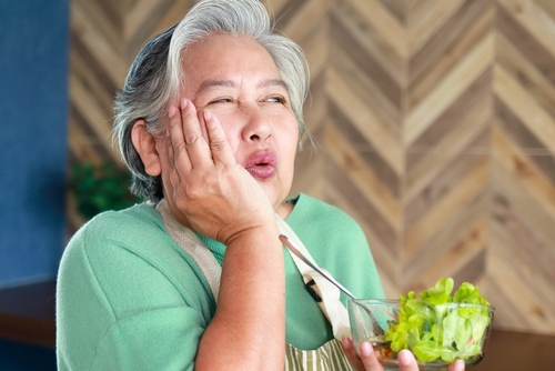 Root Canal in Schaumburg, IL | Pain Relief | Endodontic Treatment