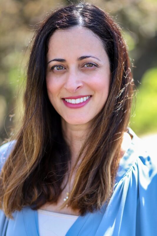 Mini Implant Dentist in Schaumburg, IL | Dr. Amelia Aristodemo